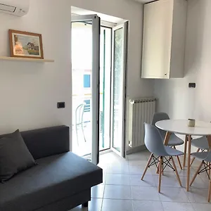 aparthotel-miramare.hotelitalianriviera.com/